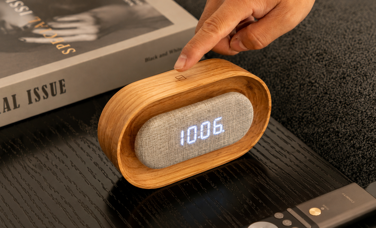 Gingko Design Lumos Clock – Sveglia Digitale e Lampada d'Atmosfera (Forma Ovale)
