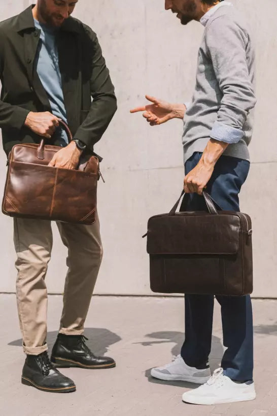 Maverick The Original – Borsa Lavoro da Uomo in Pelle Pieno Fiore con Scomparto Laptop 15.6"