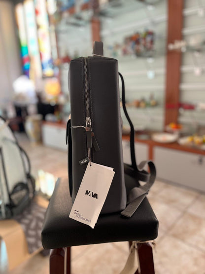 Nava Design – Zaino Porta PC Via Durini Squadrato Grigio Scuro
